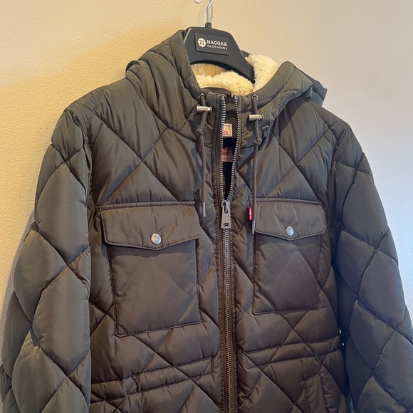 NWT - Levi's Dark Green Quilted Hooded Winter Jacket - Picture 2 of 15